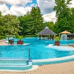 Ambient Hotel&aroma Sikonda