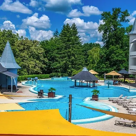 Ambient & Thermal Hotel