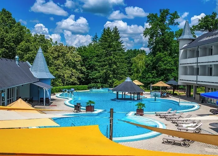 Ambient & Thermal Hotel