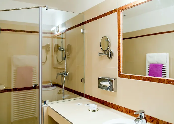 Hotel Ambient & Thermal